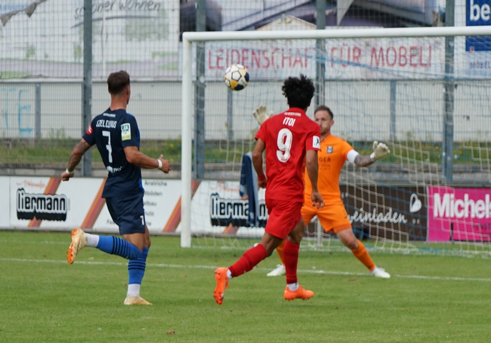 SC Wiedenbrück - KSV Hessen Kassel: Itoi