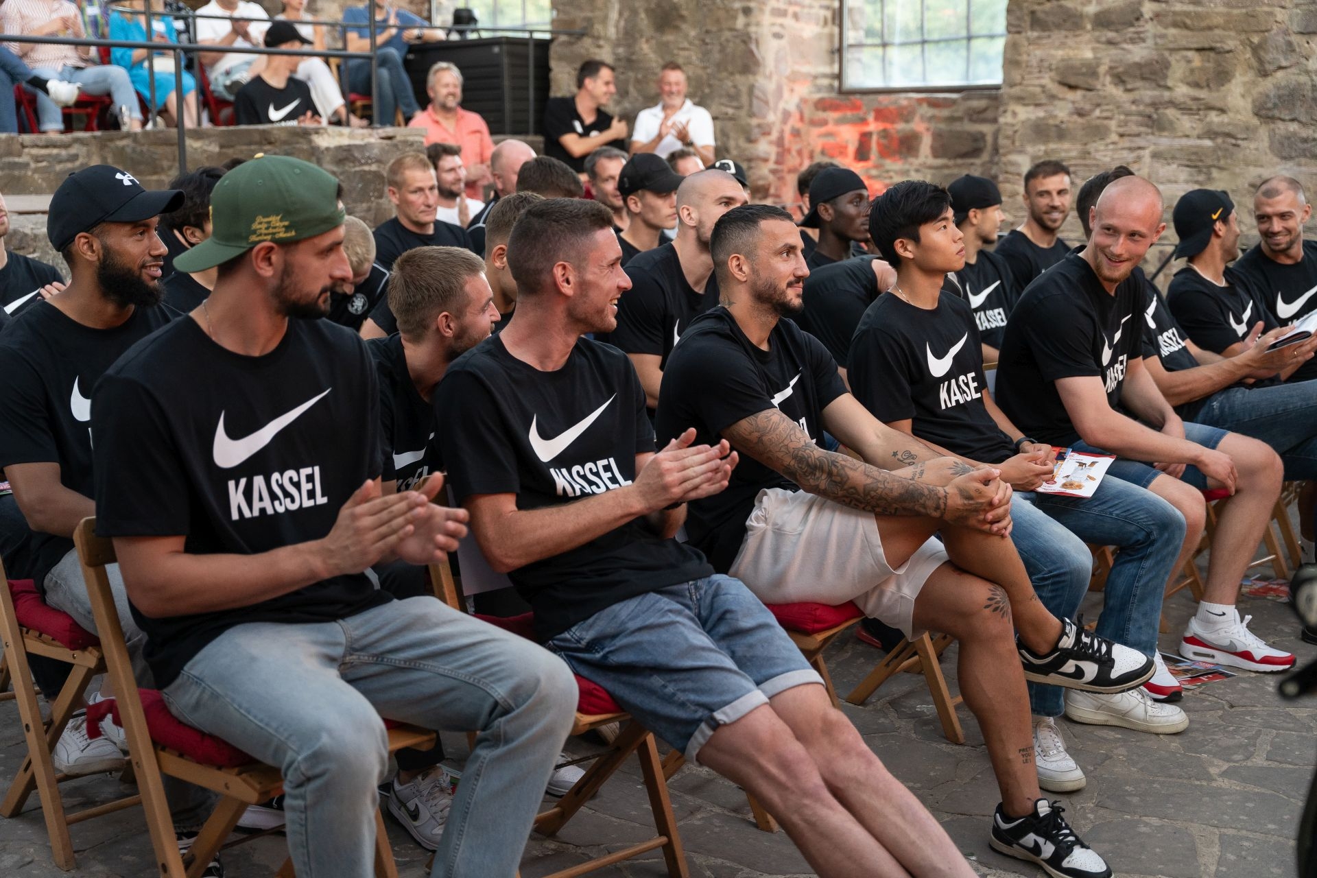 Impressionen des Sommerabend im Wasserschloss Wülmersen mit Markus Krebs