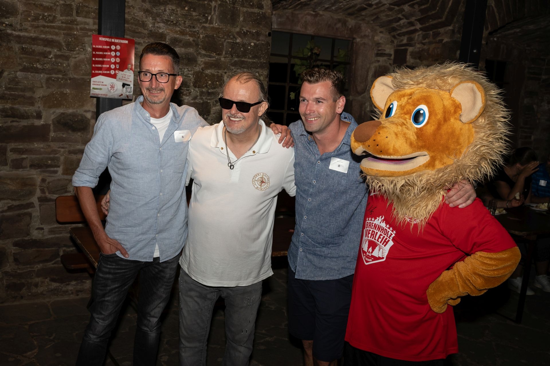 Impressionen des Sommerabend im Wasserschloss Wülmersen mit Markus Krebs