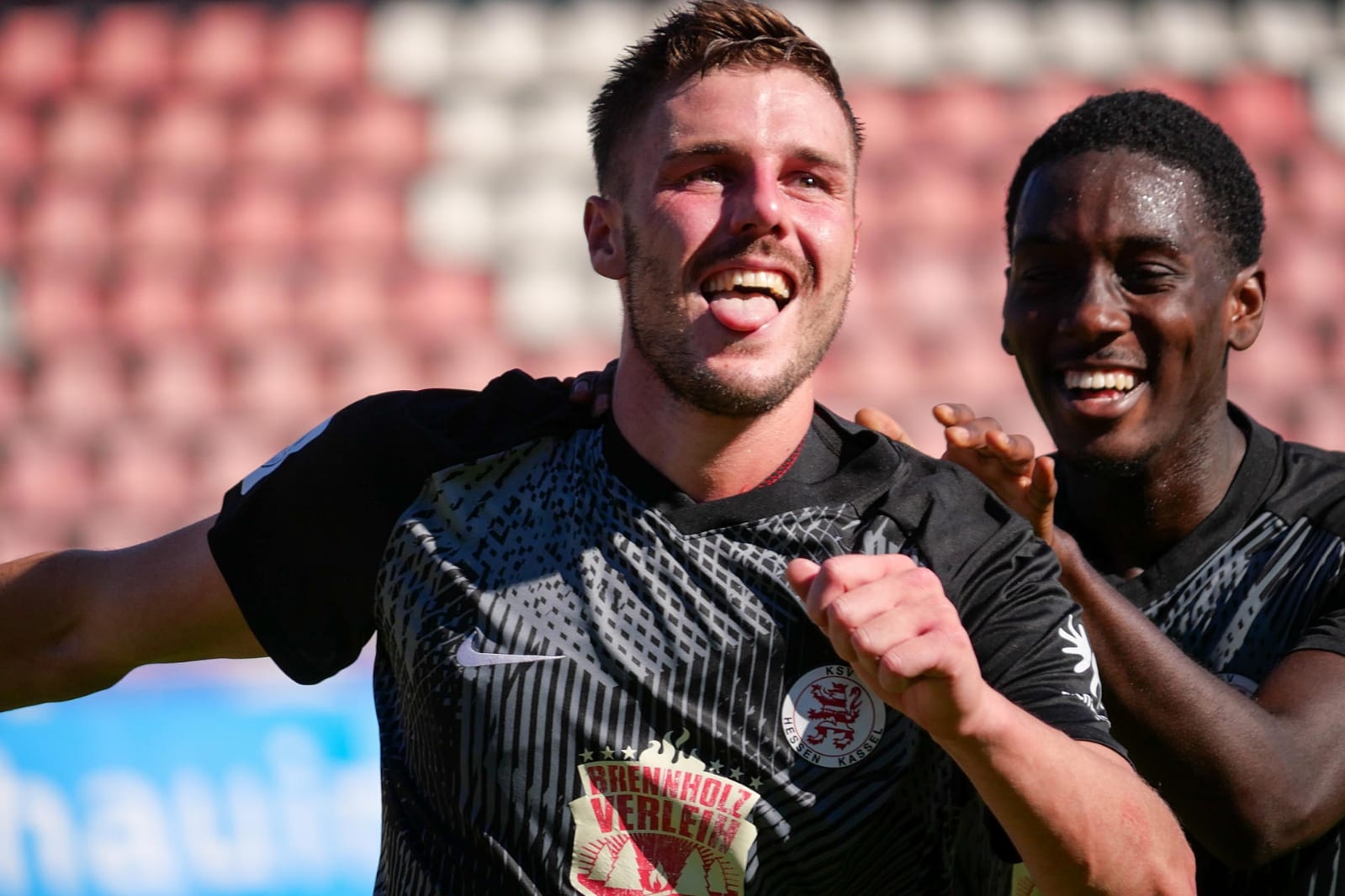 KSV Hessen Kassel - SG Barockstadt Fulda-Lehnerz, Gösweiner, Amaniampong, Torjubel 