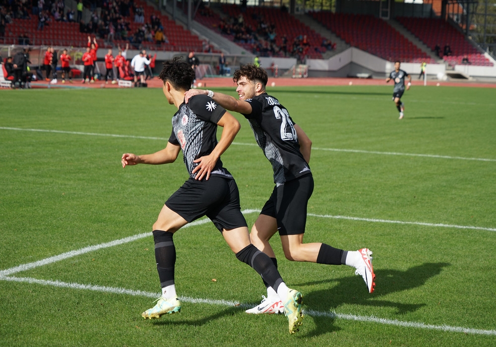 KSV Hessen Kassel - SGV Freiberg Fußball