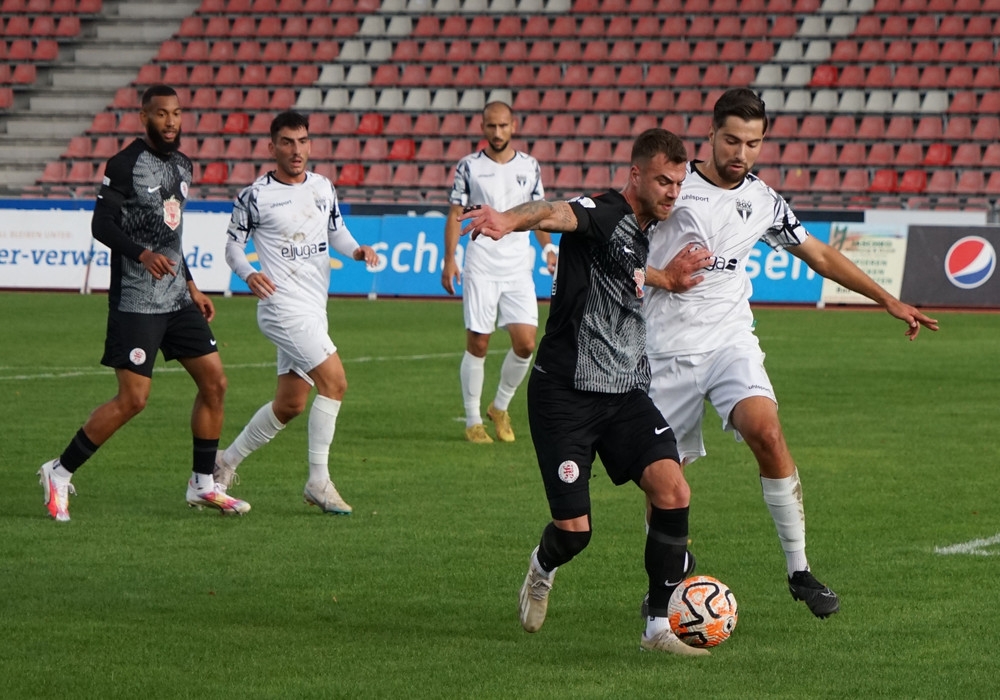 KSV Hessen Kassel - SGV Freiberg Fußball