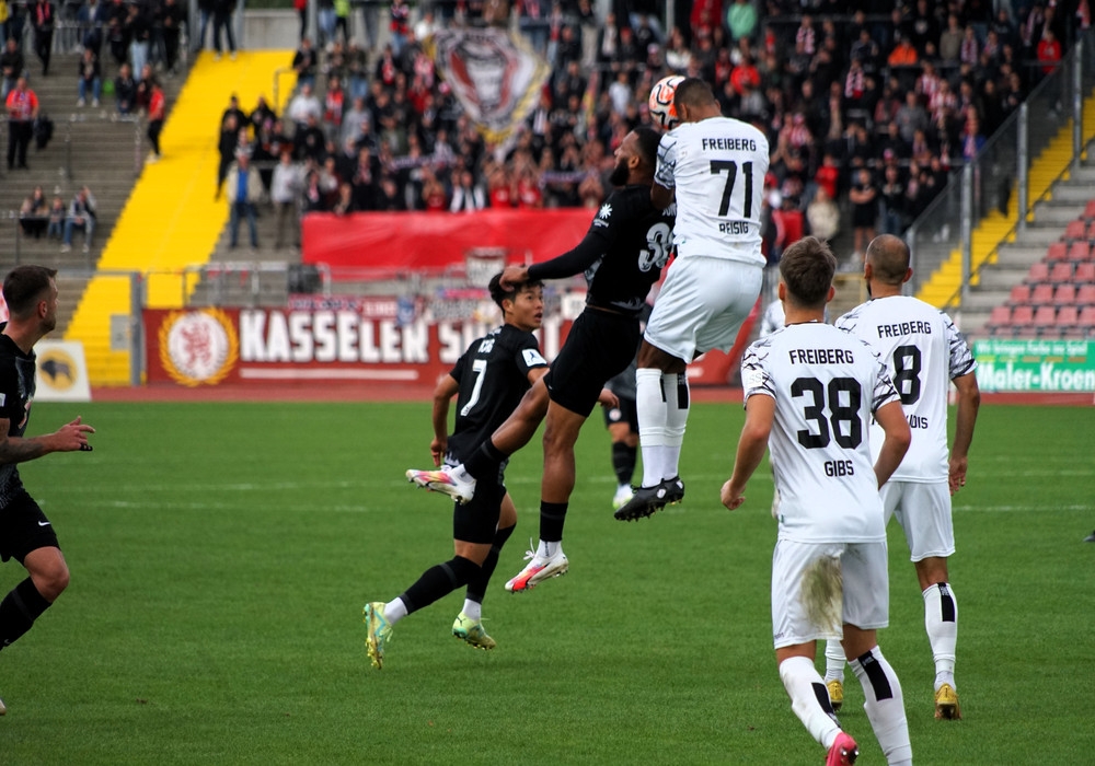 KSV Hessen Kassel - SGV Freiberg Fußball