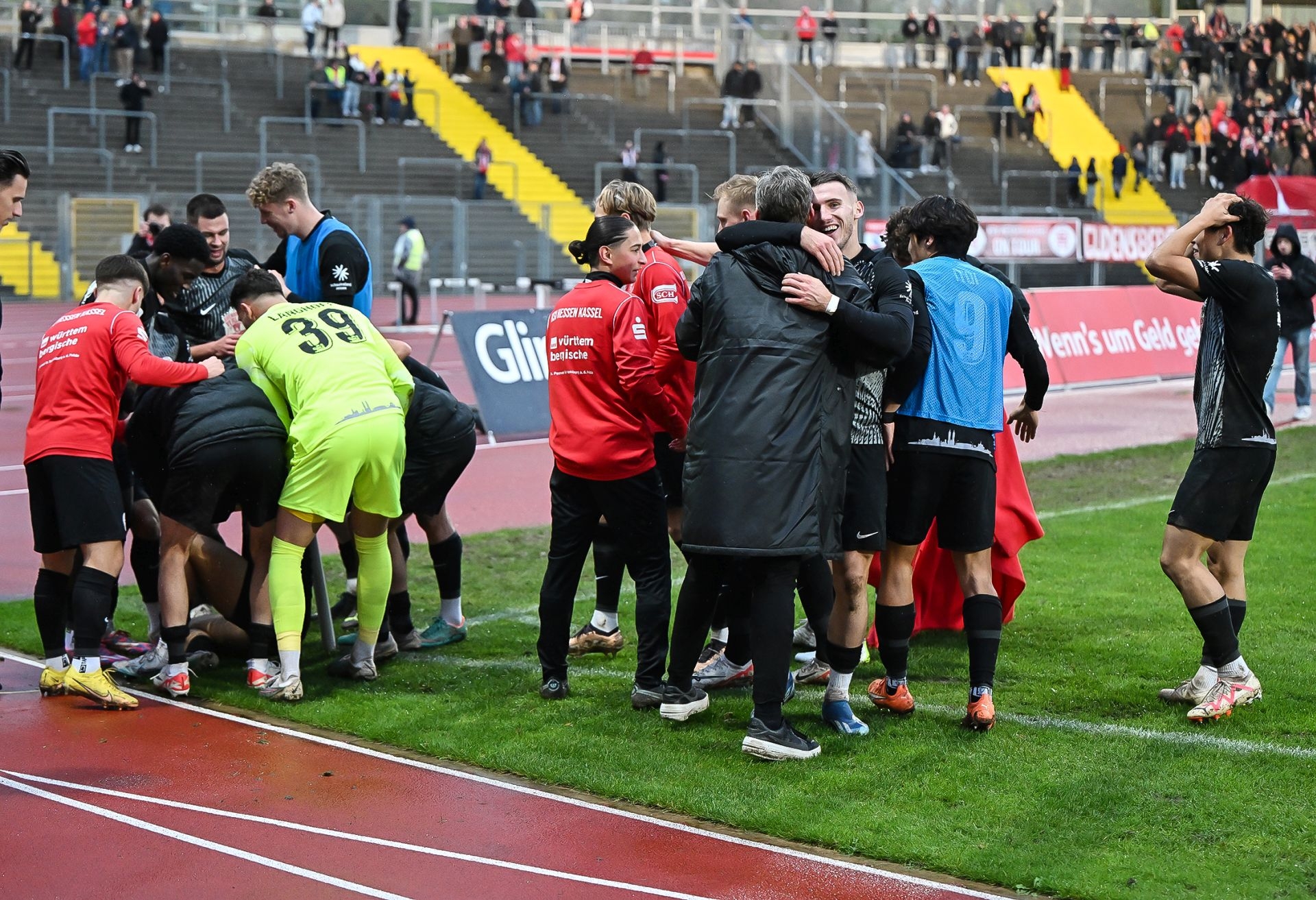 Saison 2023/24 , KSV Hessen Kassel, TSG Balingen, Endstand 3:2, Jubel