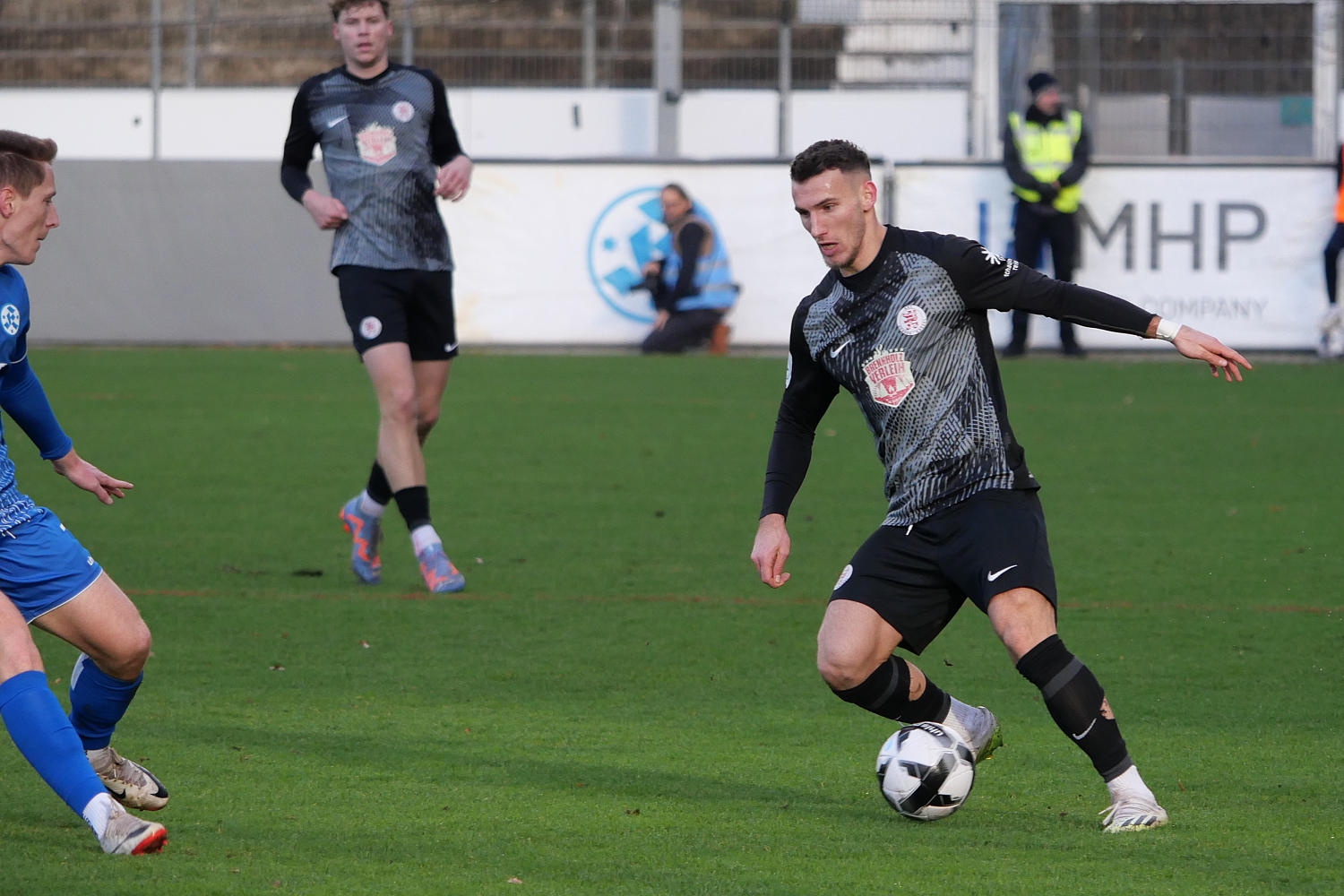 Stuttgarter Kickers - KSV Hessen Kassel, Dzemailji