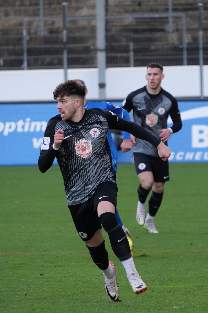 Stuttgarter Kickers - KSV Hessen Kassel, Zografakis