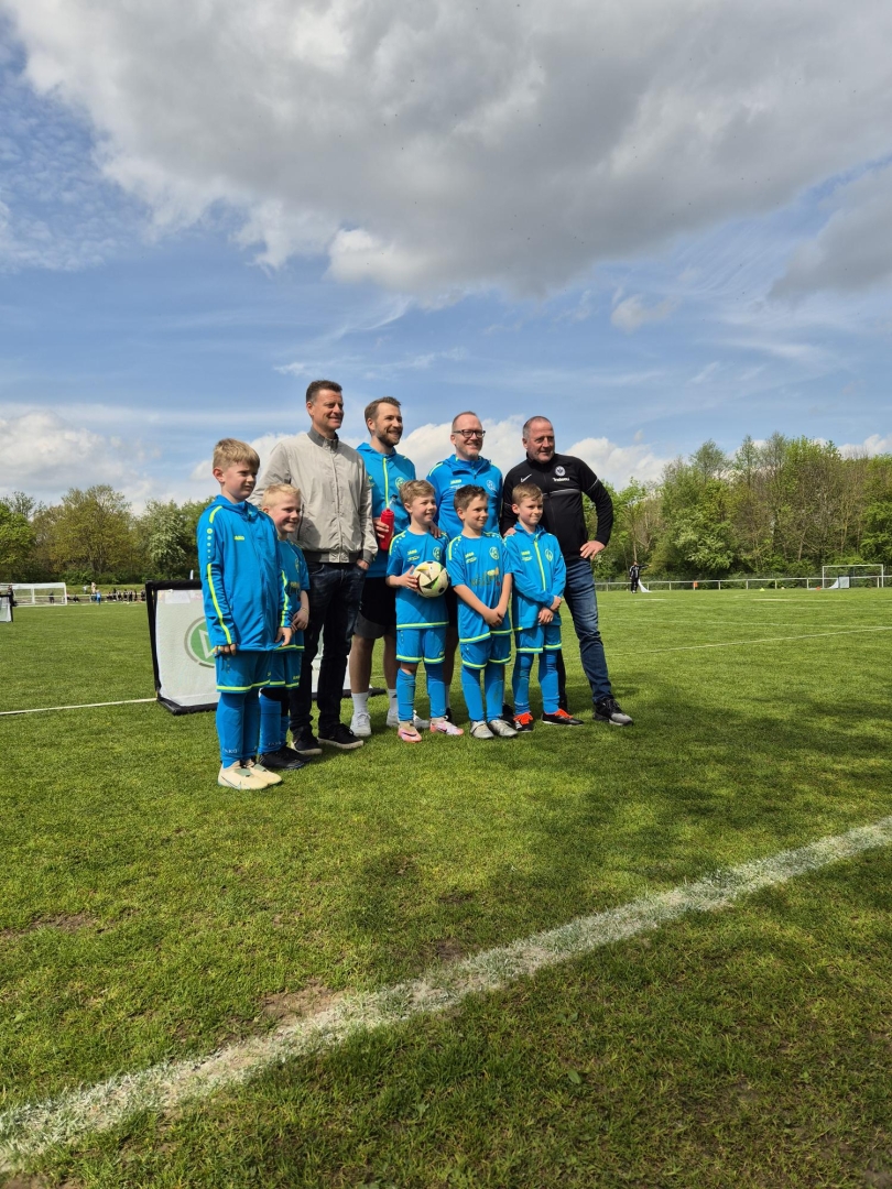 86 Teams, 520 Kids und eine Menge Spaß: Voller Erfolg für die Kinderfußballtour in Kassel