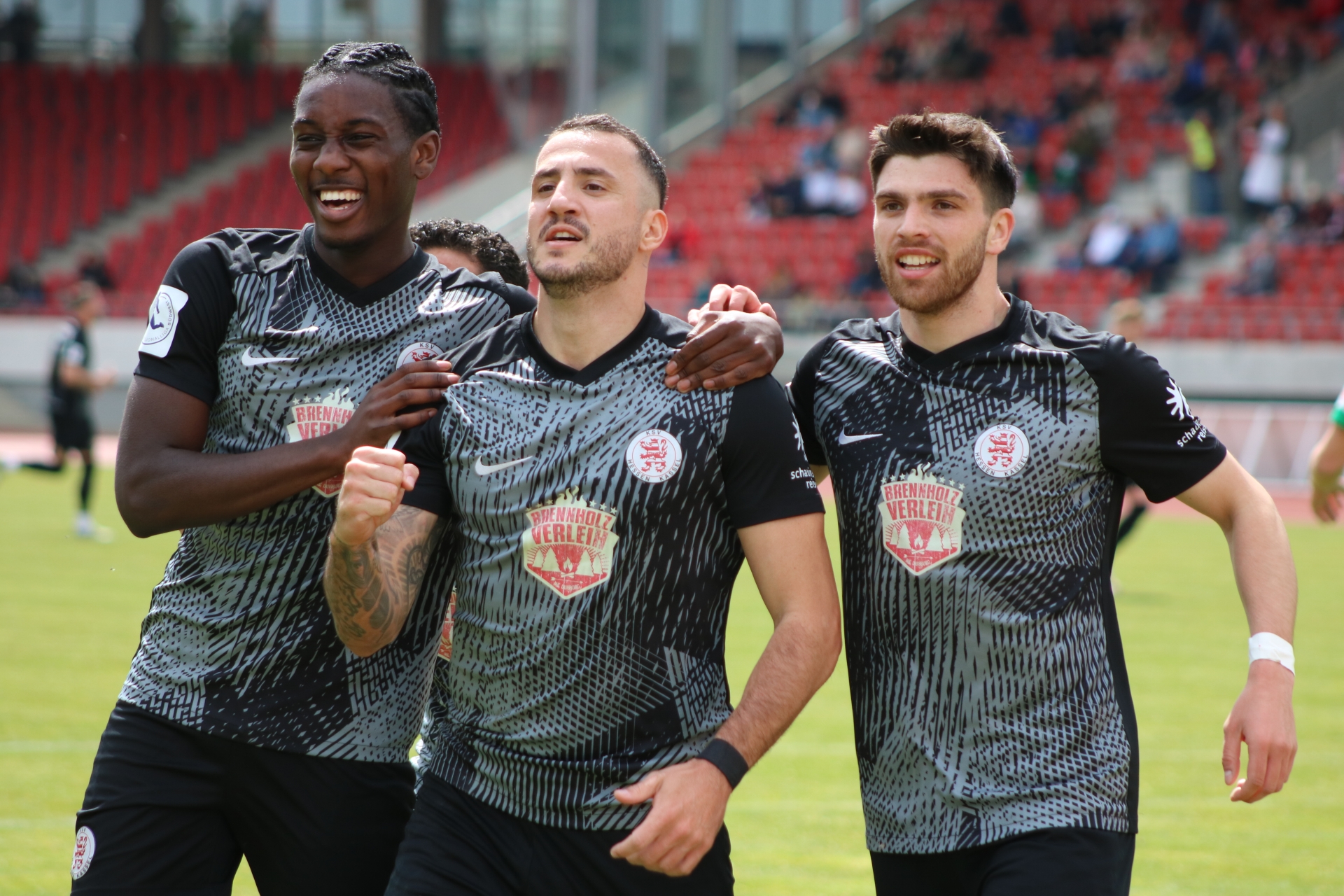 Auf zum Endspiel ins Auestadion: Löwen empfangen TuS Koblenz im letzten Heimspiel der Saison 2023/24