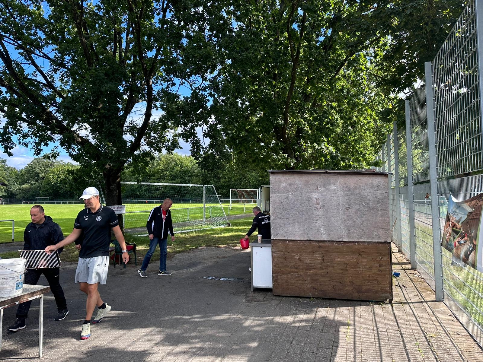Aufräumaktion G Platz 