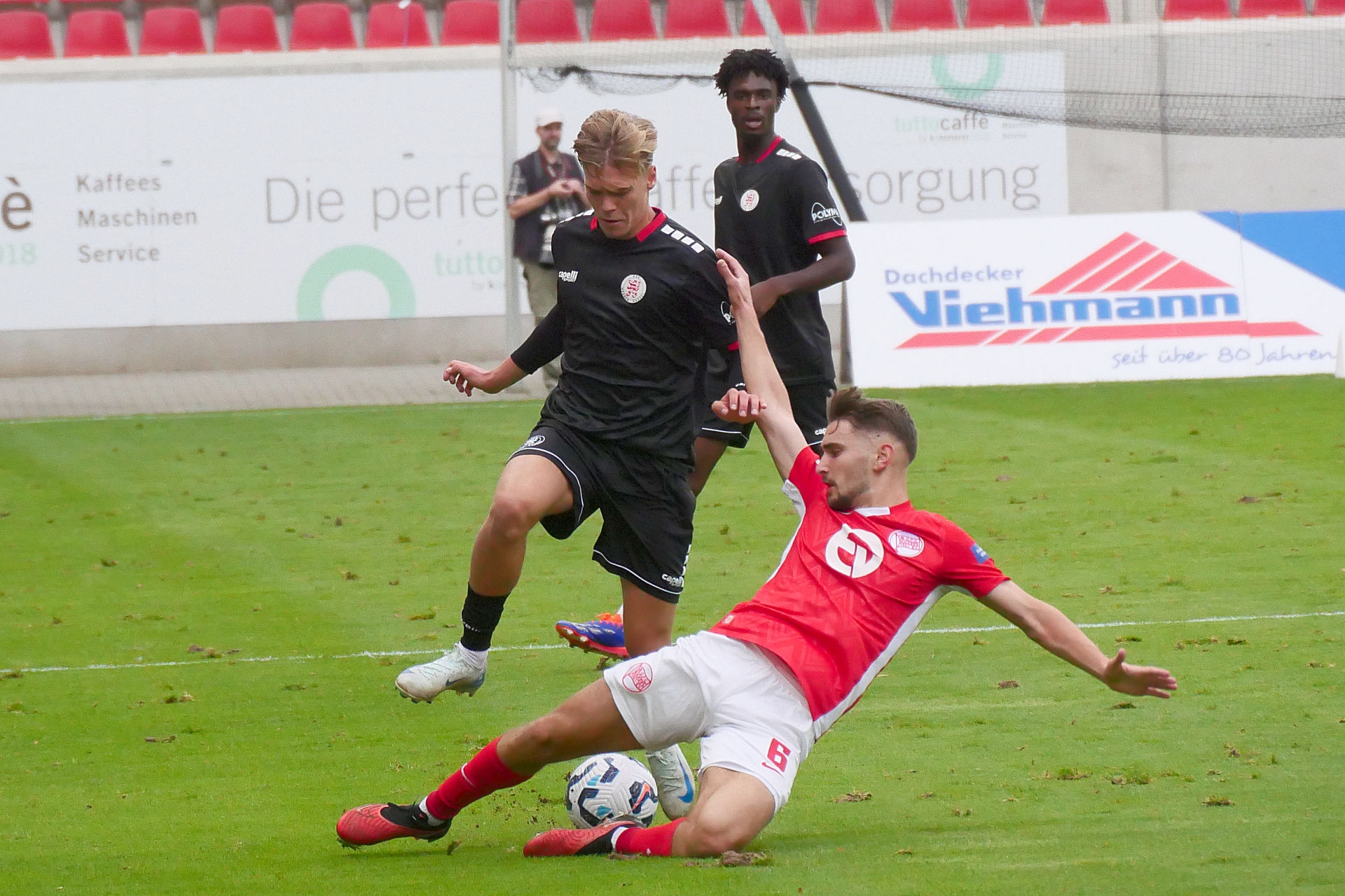 Kickers Offenbach - KSV Hessen Kassel, Bräunling