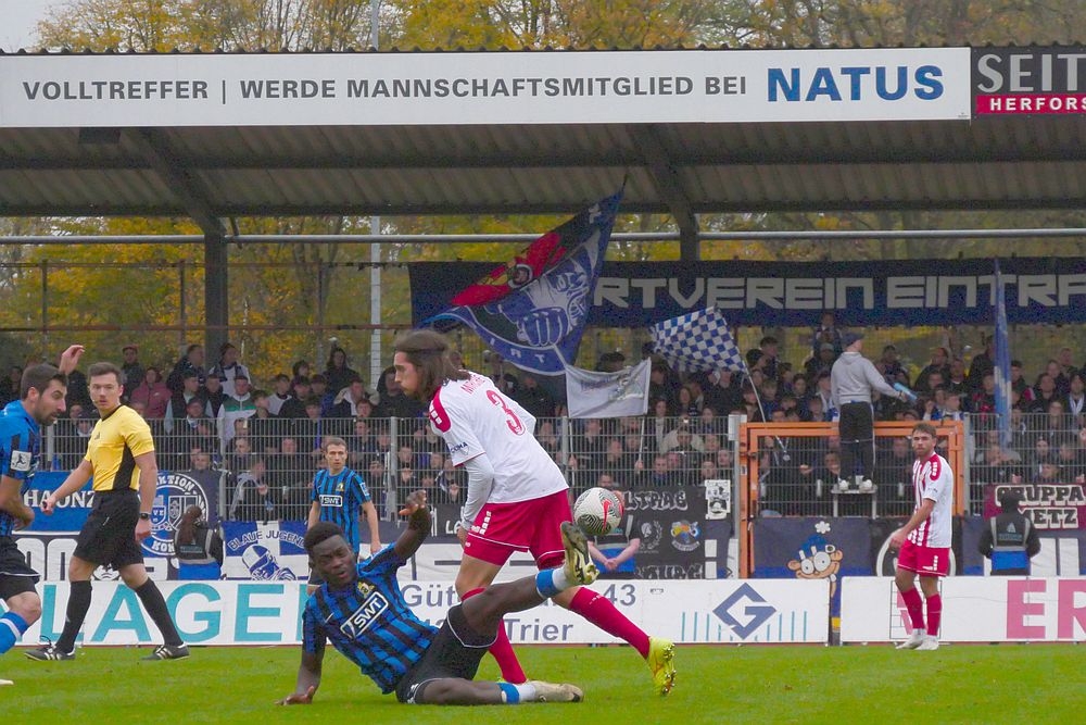 SV Eintracht Trier - KSV Hessen Kassel