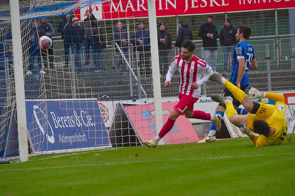SV Eintracht Trier - KSV Hessen Kassel, Abseitstor