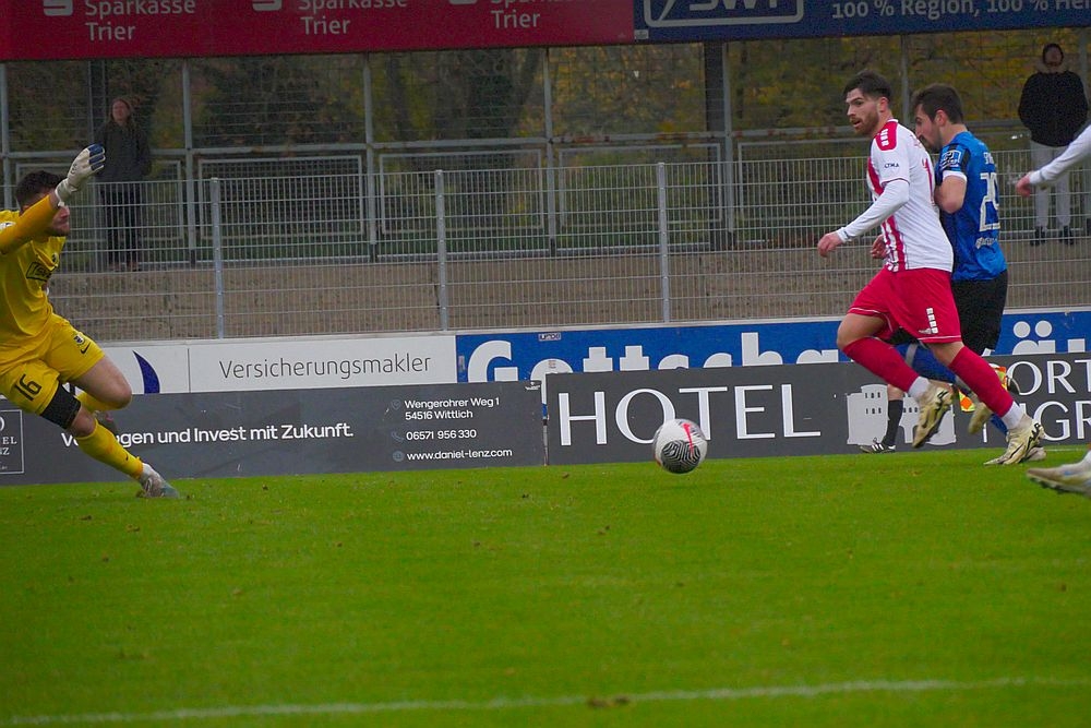 SV Eintracht Trier - KSV Hessen Kassel