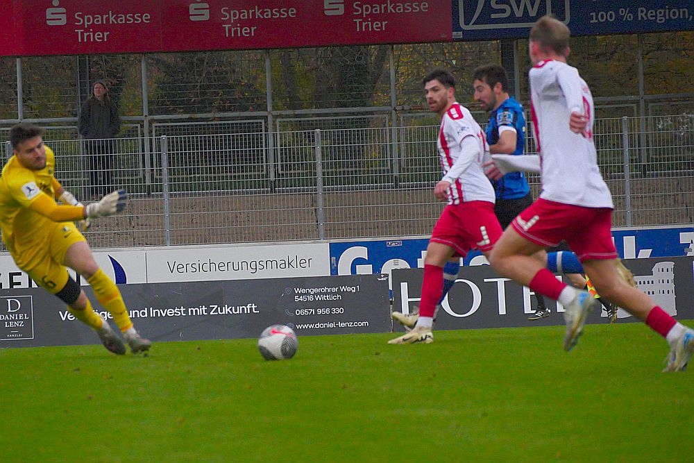 SV Eintracht Trier - KSV Hessen Kassel