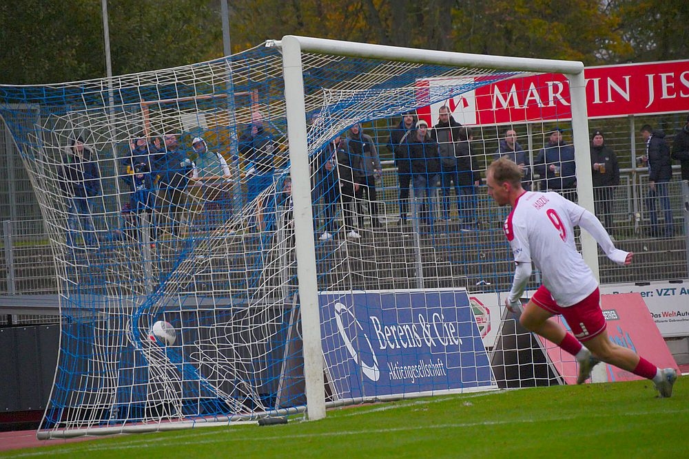 SV Eintracht Trier - KSV Hessen Kassel, Abseitstor