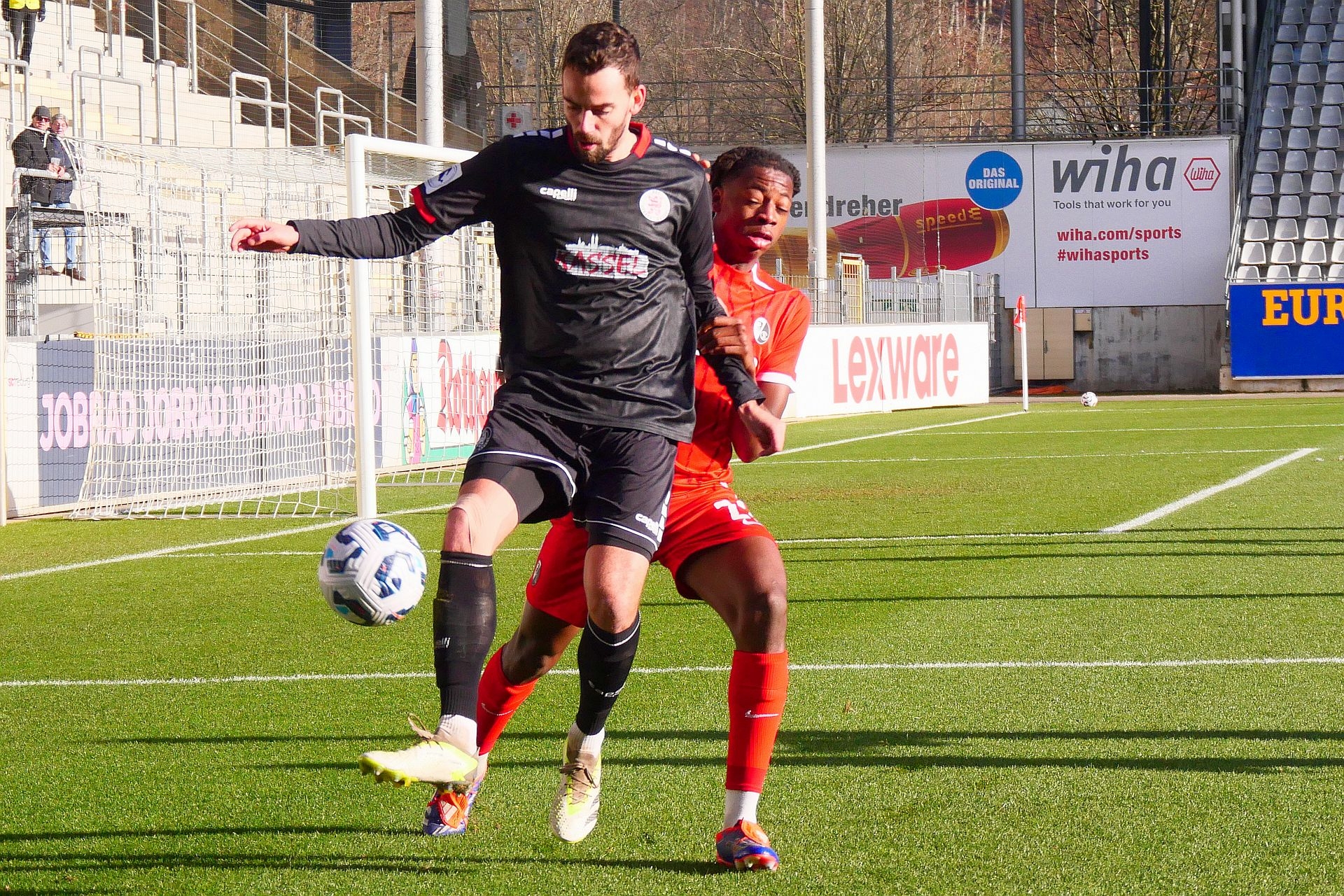 SC Freiburg II - KSV Hessen Kassel, hingerl