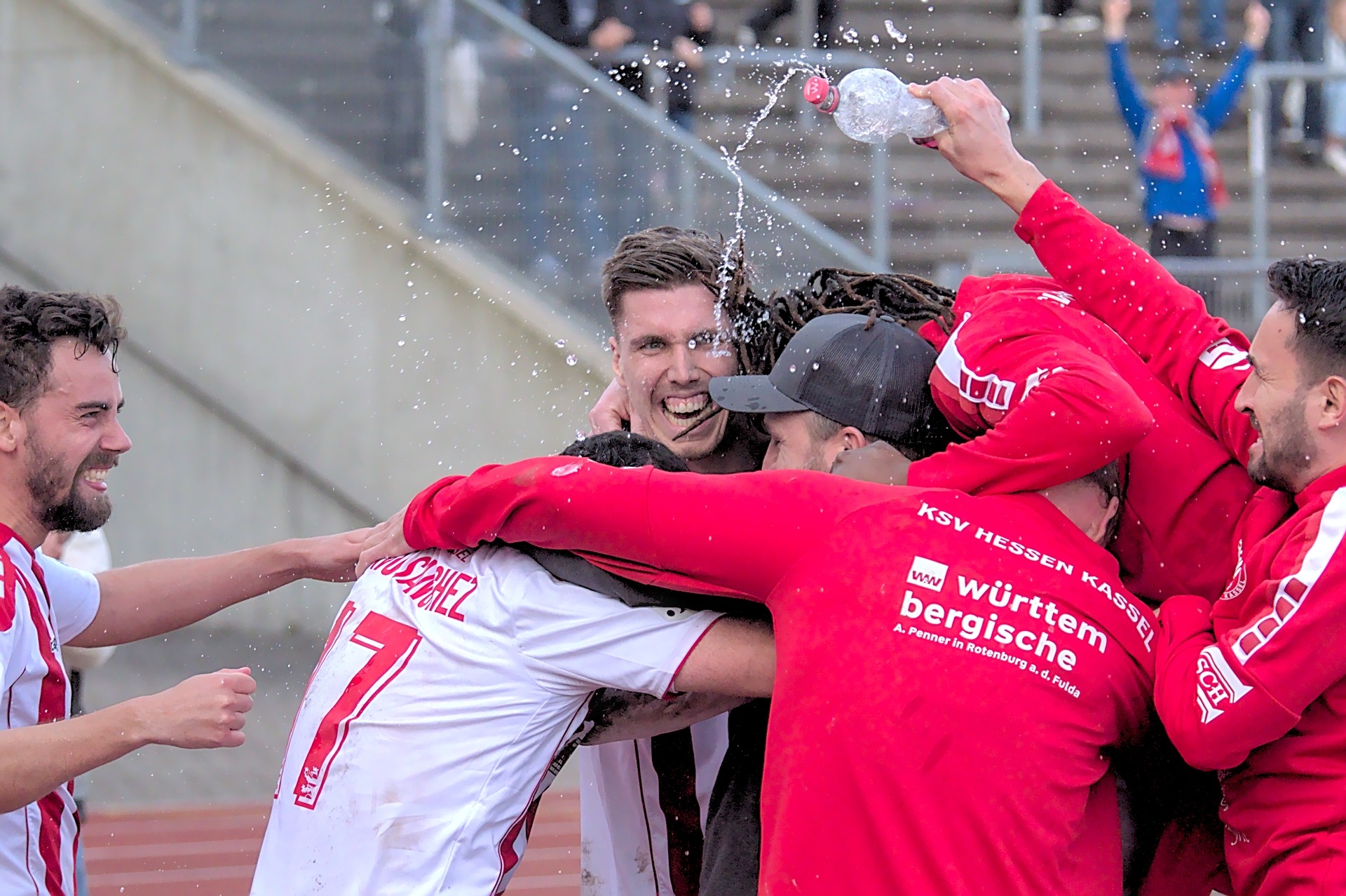 KSV Hessen Kassel - FC Giessen, Torjubel, Dahlke