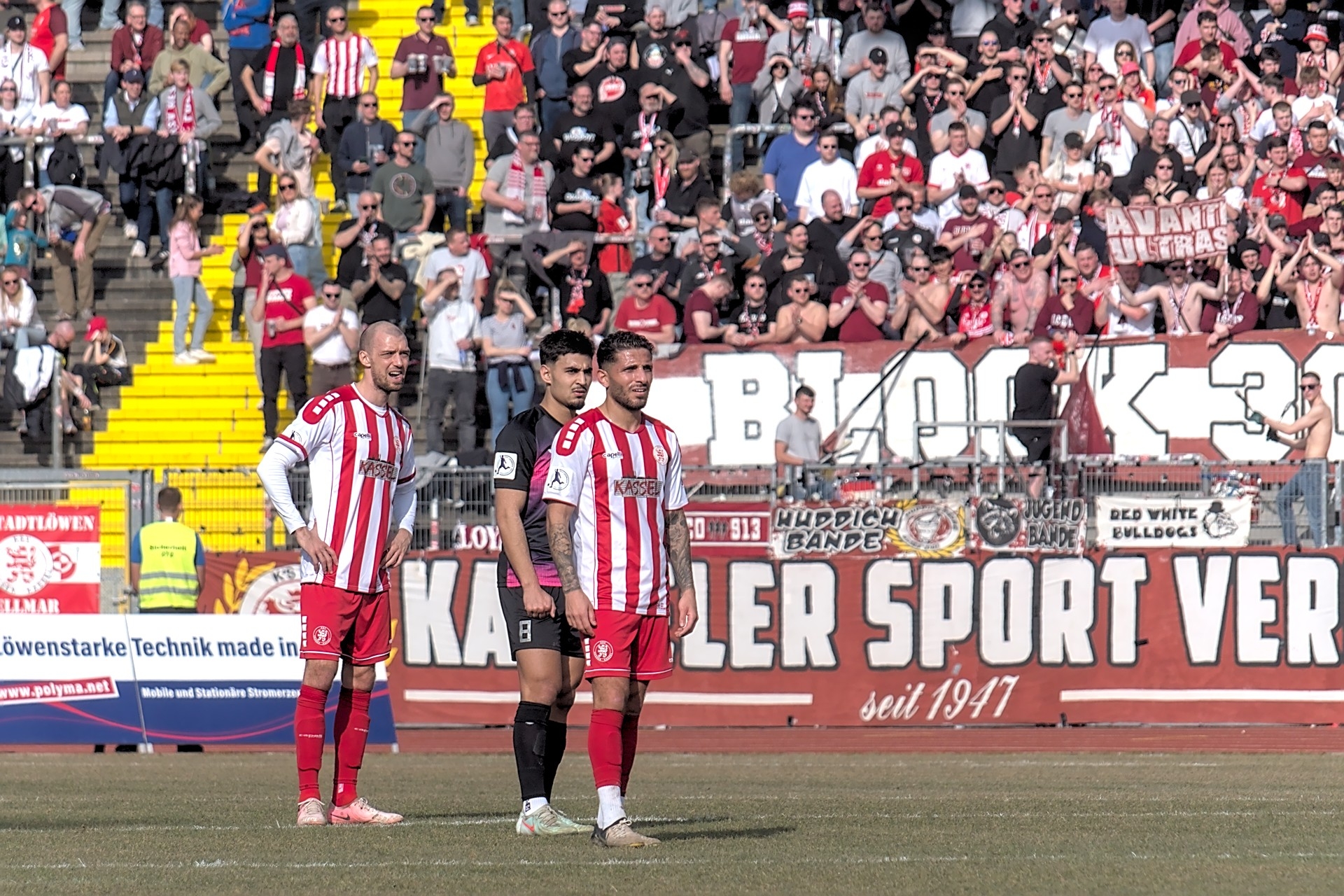 KSV Hessen Kassel - FC Giessen, Brill, Najjar, Block 30