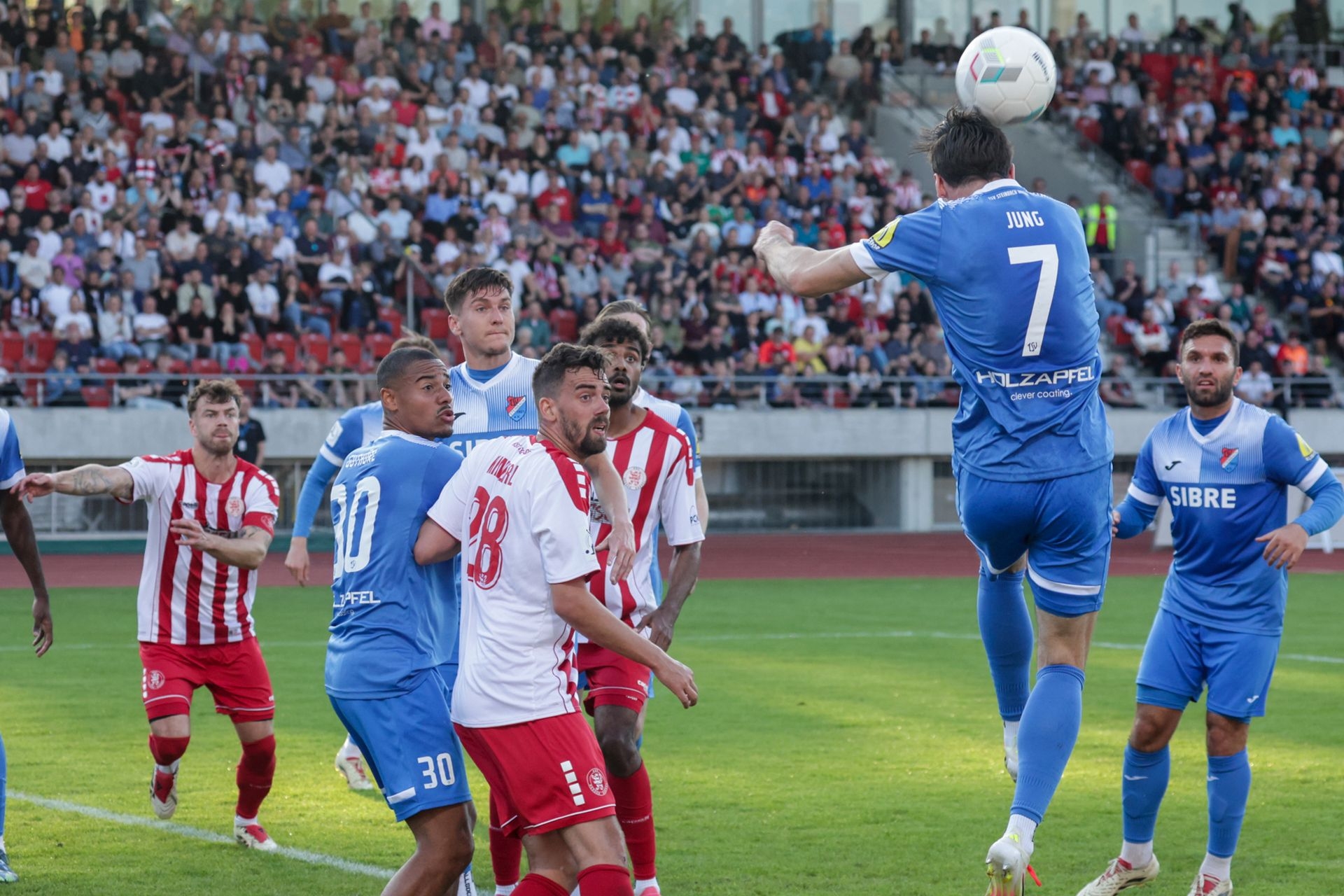 Krombacher Hessenpokal-Halbfinale KSV Hessen - TSV Steinbach Haiger