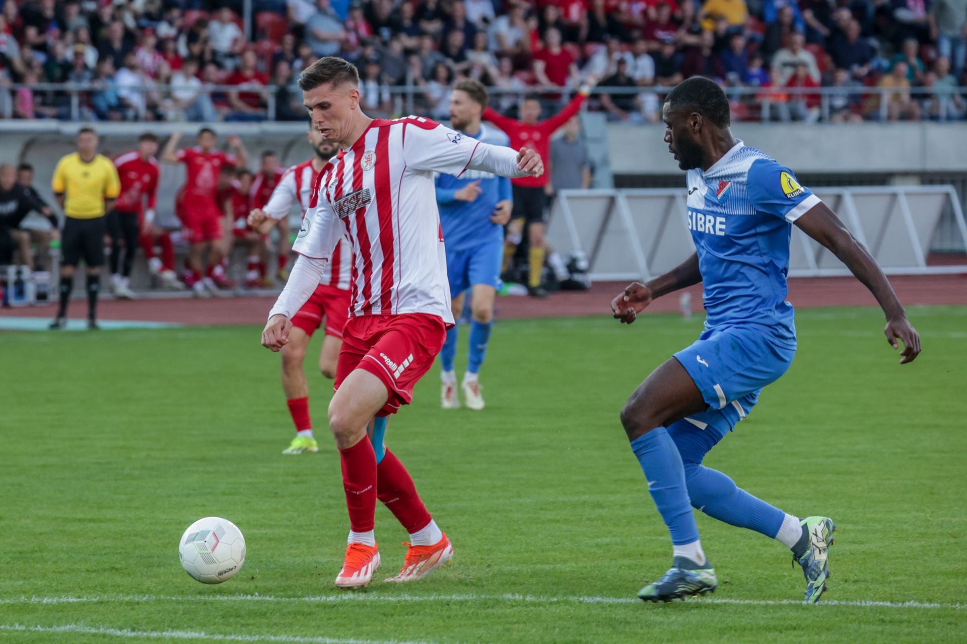 Krombacher Hessenpokal-Halbfinale KSV Hessen - TSV Steinbach Haiger