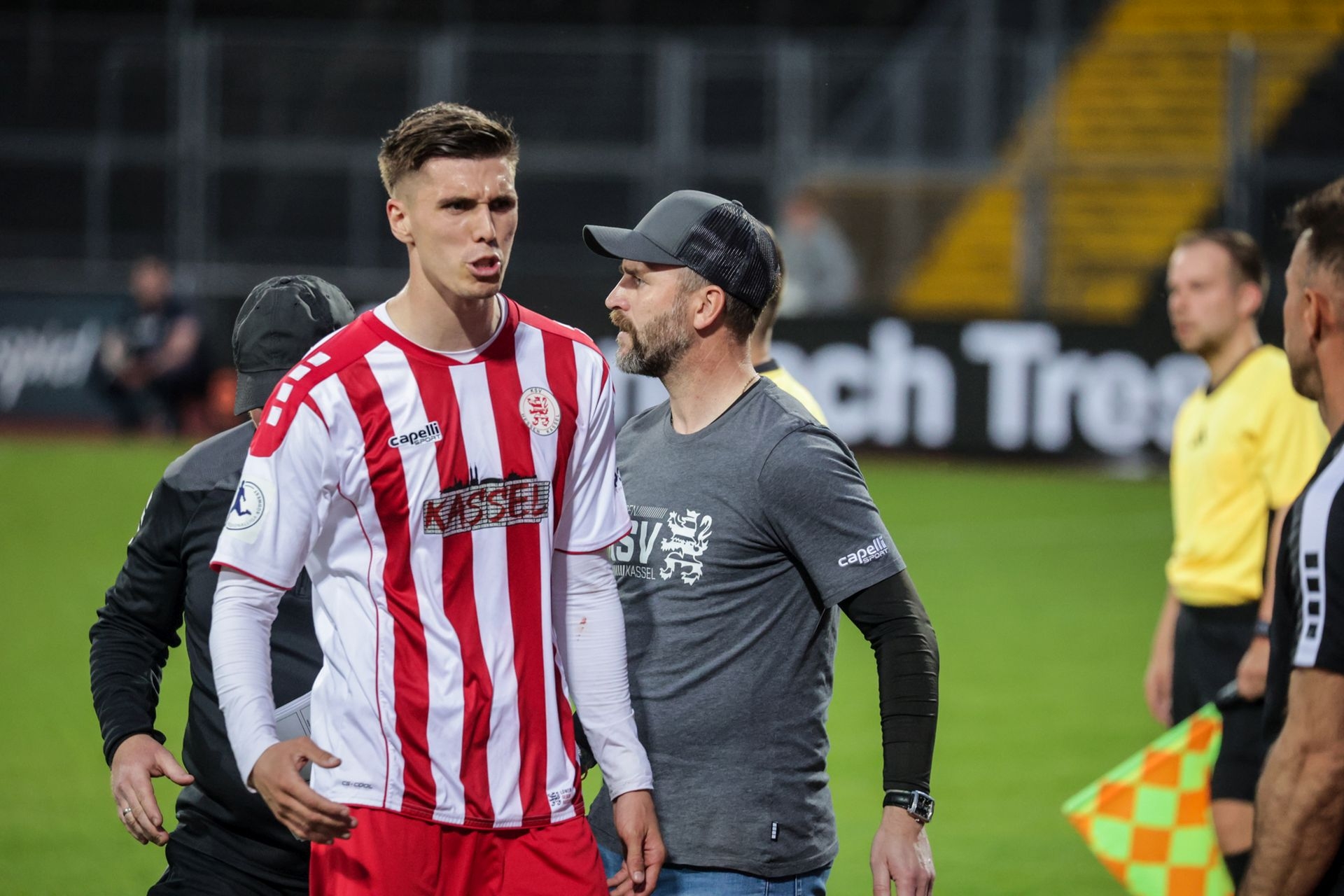 Krombacher Hessenpokal-Halbfinale KSV Hessen - TSV Steinbach Haiger