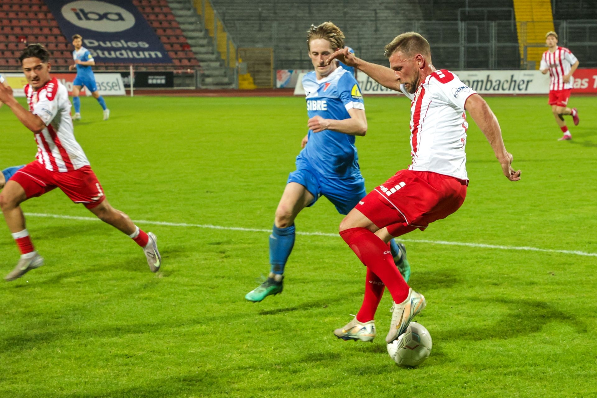 Krombacher Hessenpokal-Halbfinale KSV Hessen - TSV Steinbach Haiger