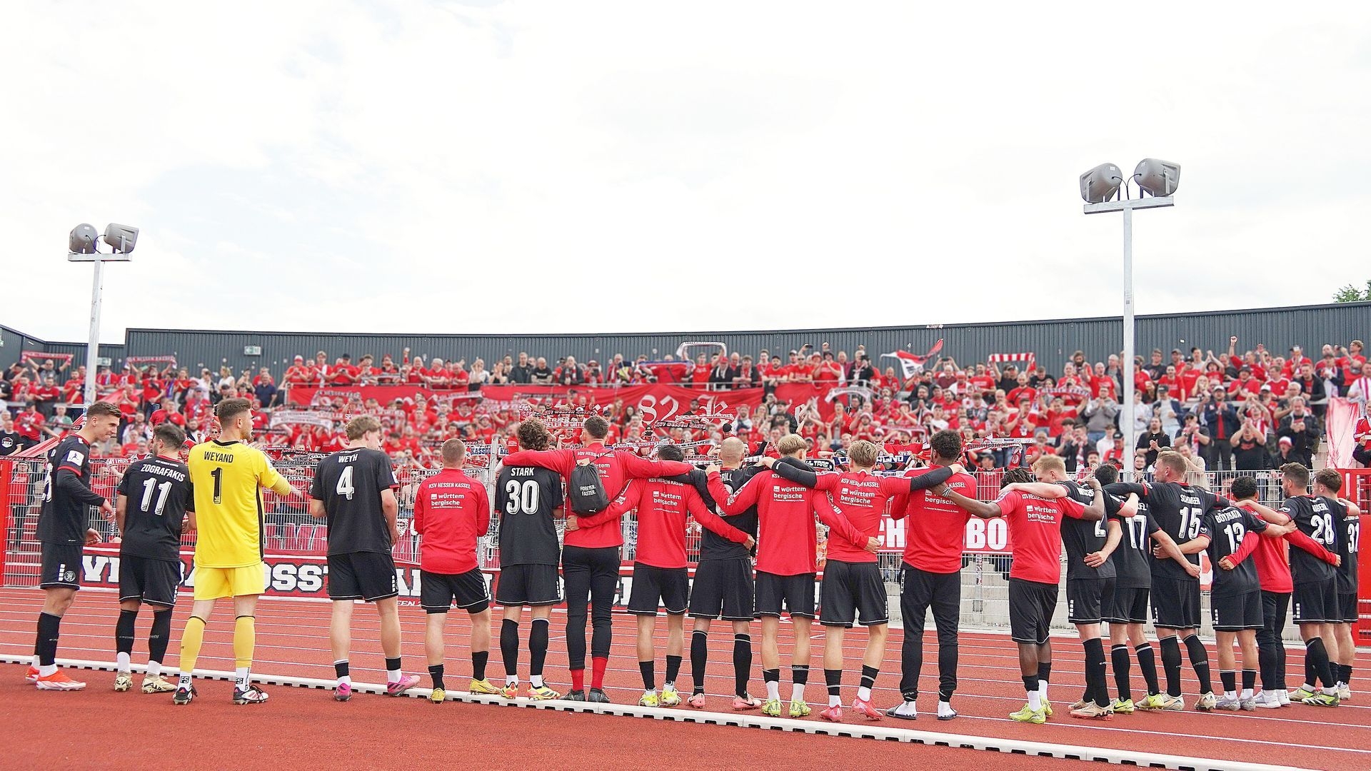 SG Barockstadt Fulda-Lehnerz - KSV Hessen Kassel, Auswärts Fanblock, Mannschaft