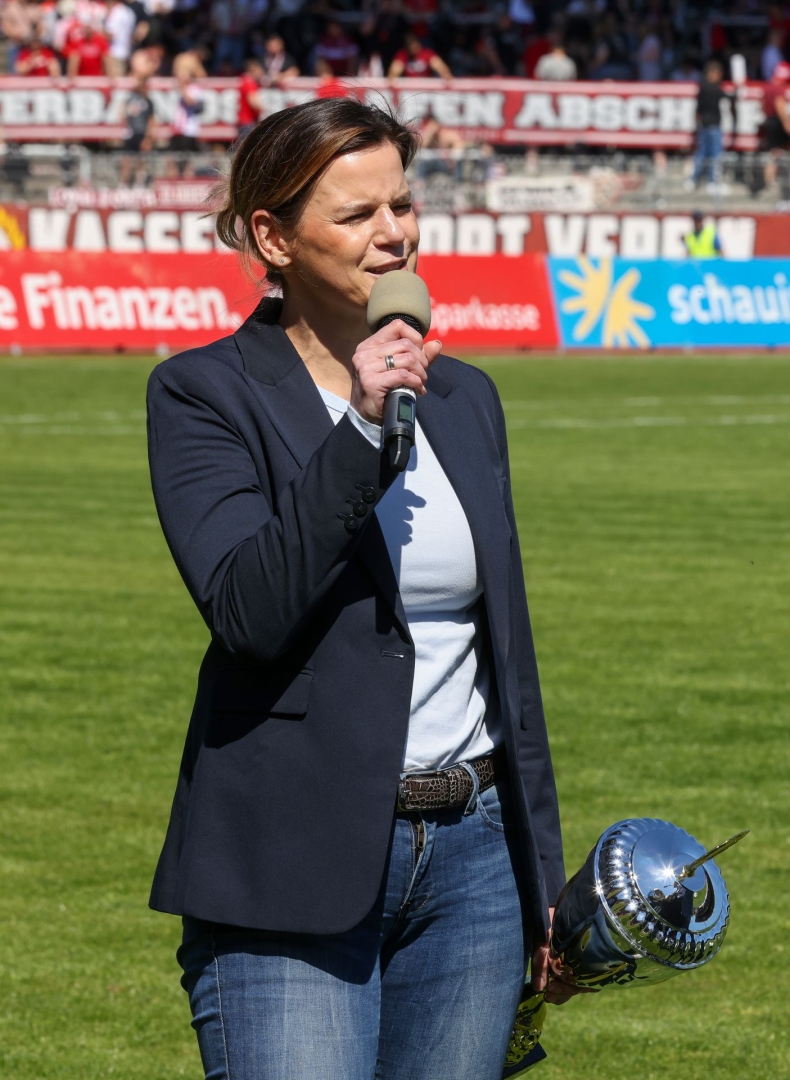 KSV Hessen Kassel - Eintracht Trier