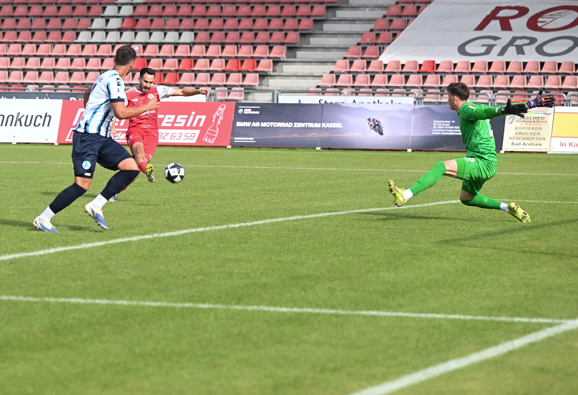 KSV Hessen Kassel, SV Stuttgarter Kickers, Endstand 3:0