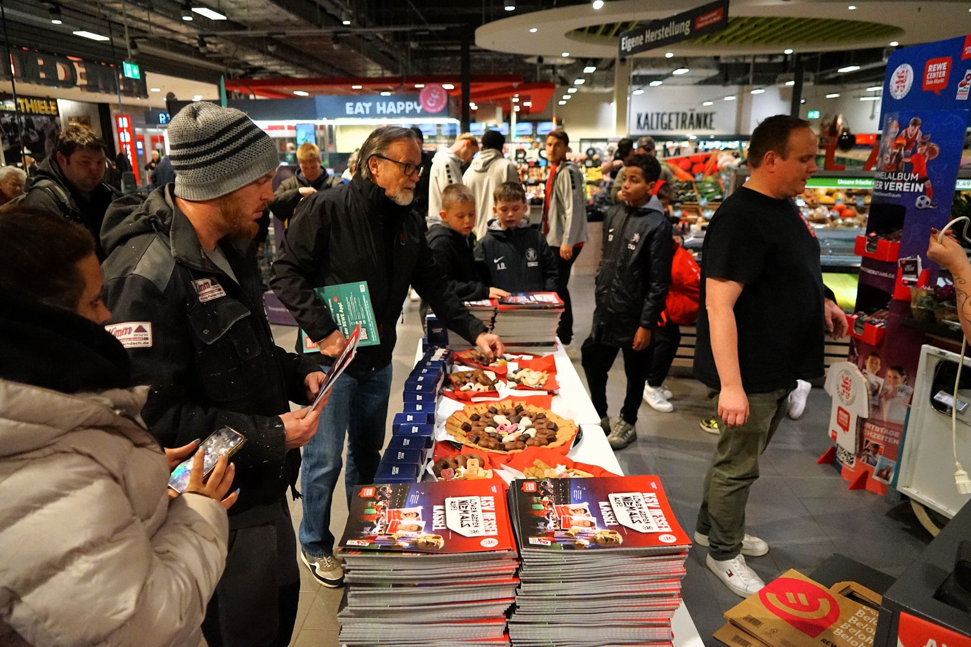 Stickerstars Kickoff