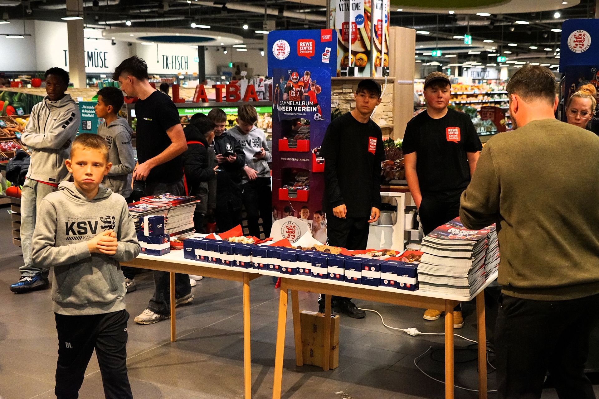 Stickerstars Kickoff