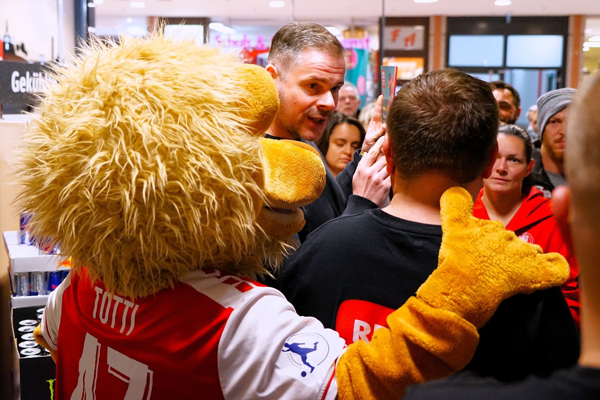 Stickerstars Kickoff