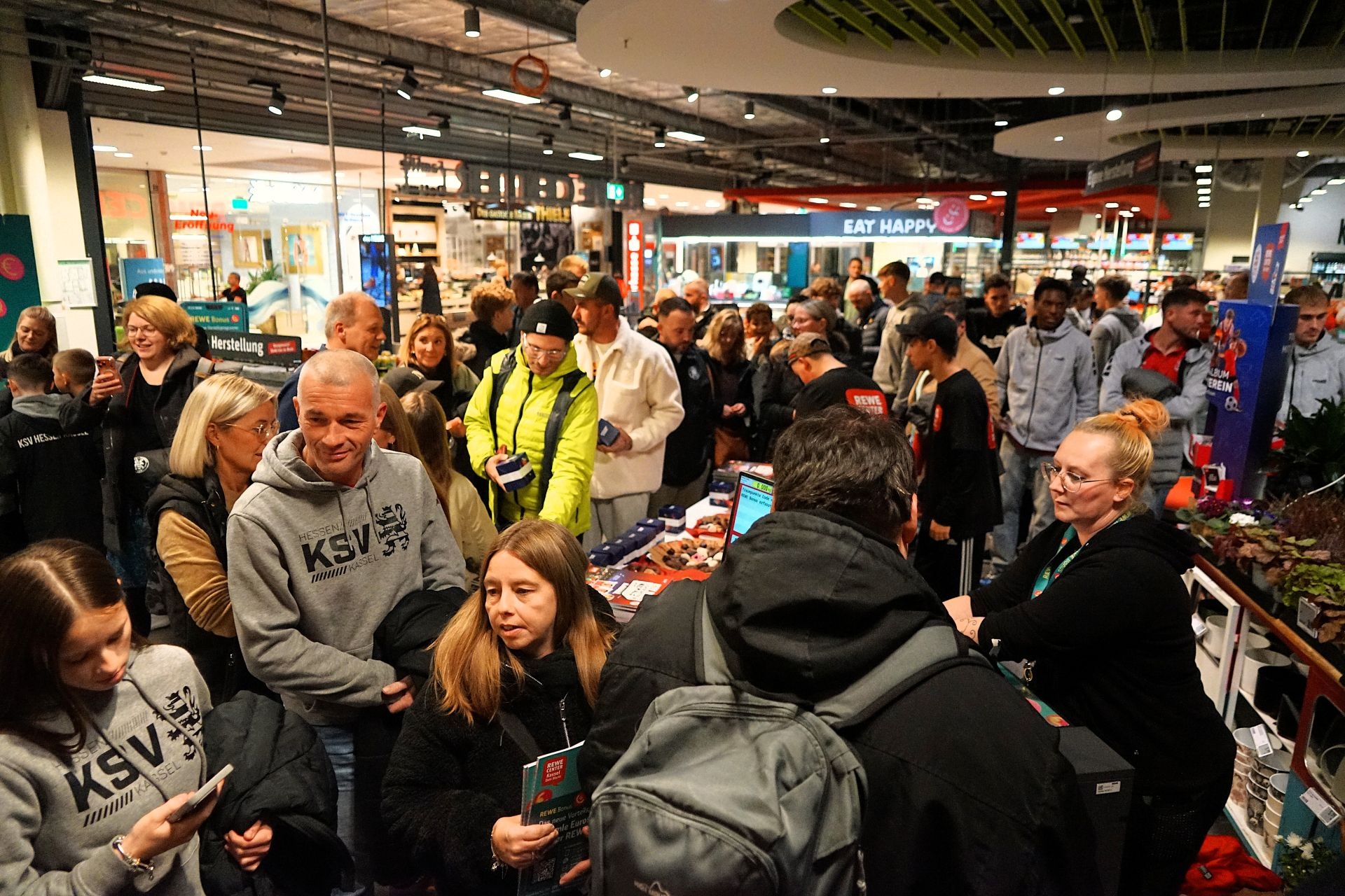 Stickerstars Kickoff