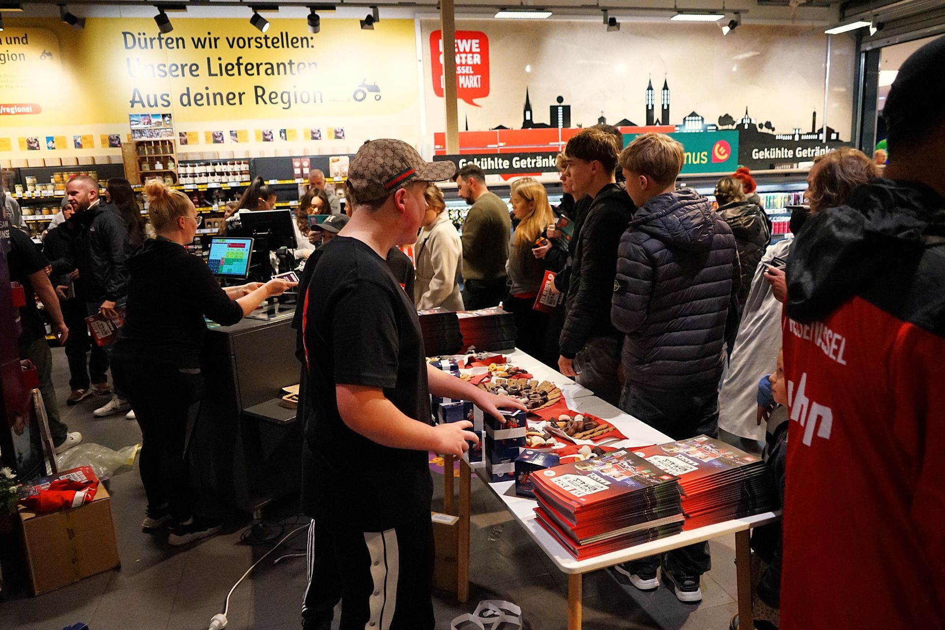 Stickerstars Kickoff