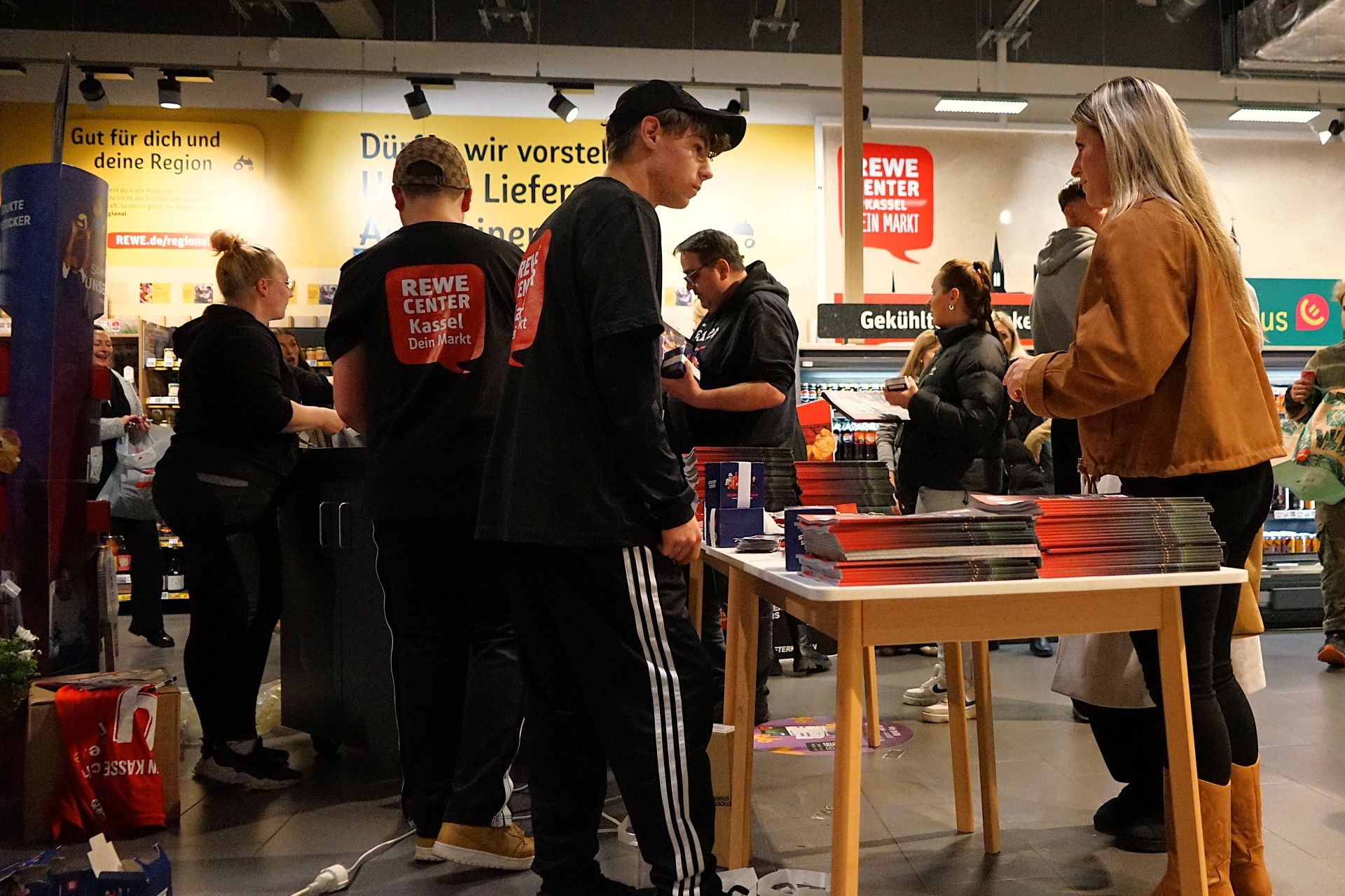 Stickerstars Kickoff