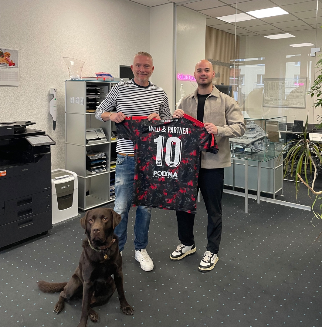 Alexander Wild und Paul Immel mit Hund Bruno