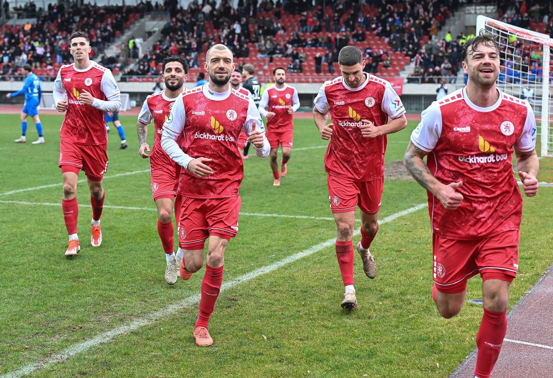 L&ouml;wen schlagen Schott Mainz 2:1