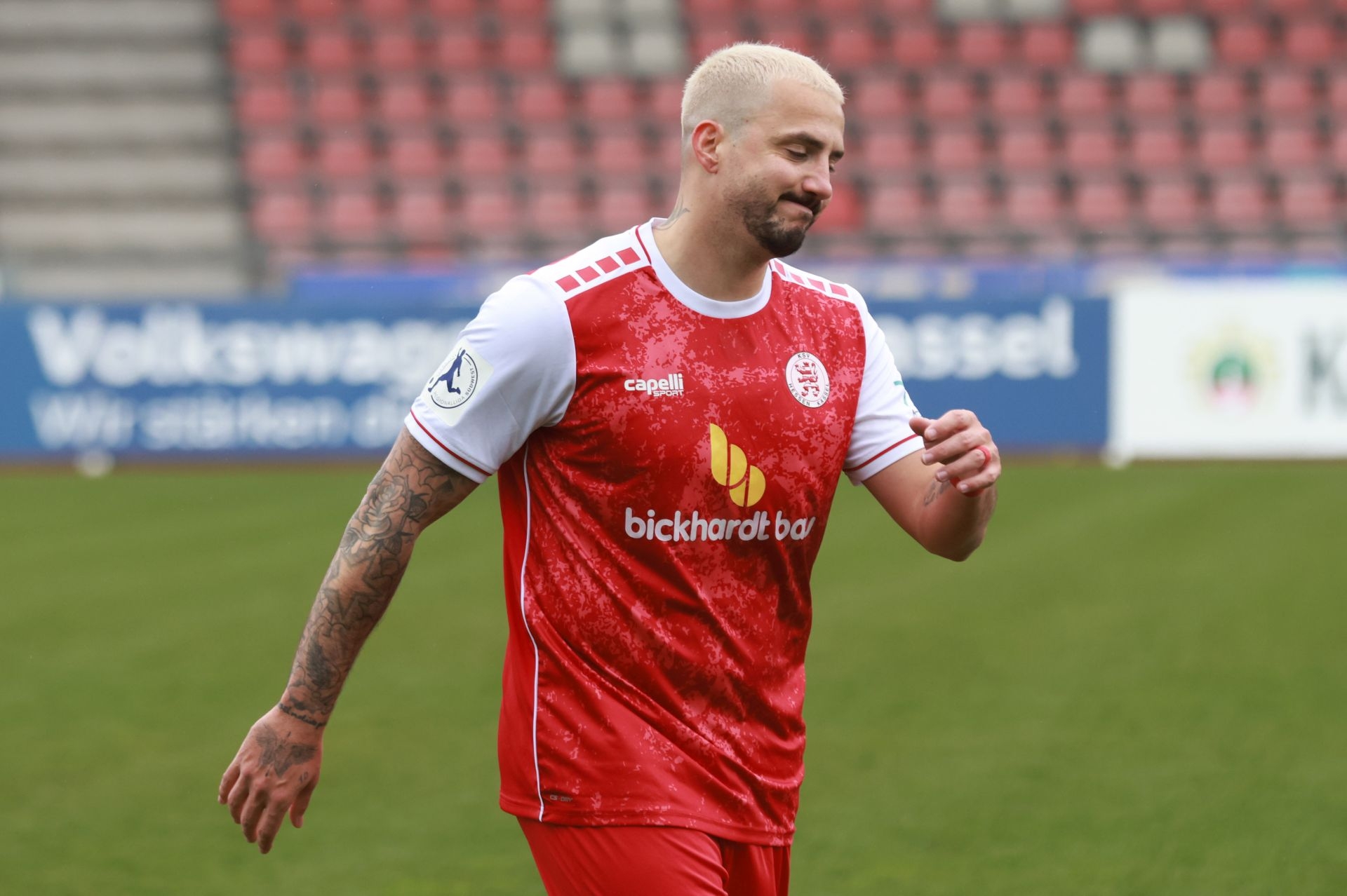 Fu&szlig;ball-Regionalliga,
KSV Hessen gegen Freiberg, 
Sercan Sararer



Foto: Schachtschneider