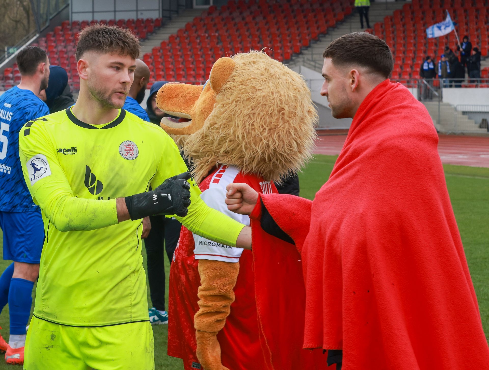Fu&szlig;ball-Regionalliga,
KSV Hessen gegen Freiberg, 
Danny Breitfelder
Jonas Janko Weyand


Foto: Schachtschneider