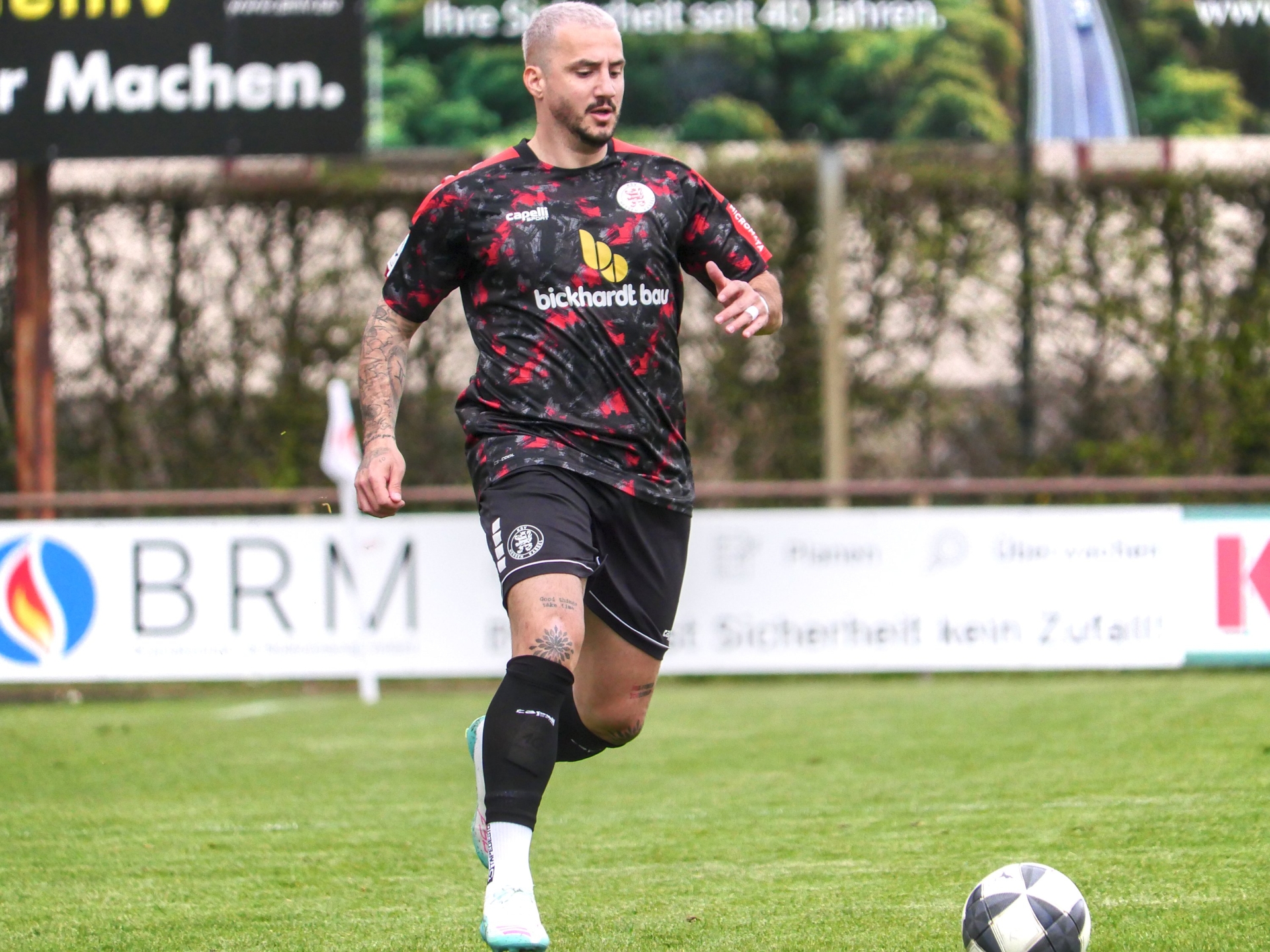 Bahlinger SC - KSV Hessen Kassel, Sararer