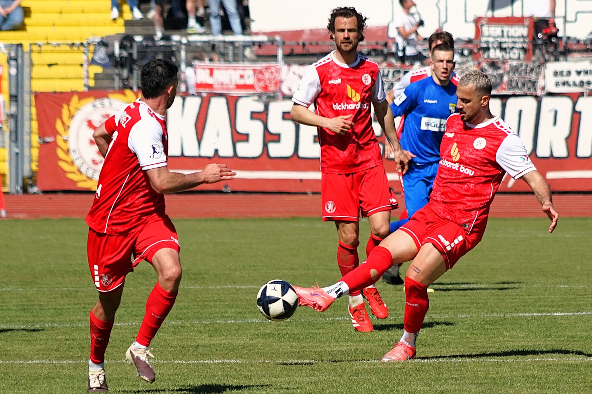 KSV Hessen Kassel - TSG Balingen, Sararer, Stark, Bravo Sanchez