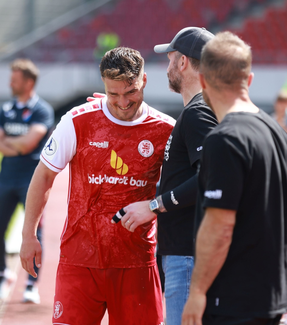 Fu&szlig;ball Regionalliga, KSV Hessen gegen TSV Steinbach,
Benjamin Girth
Foto: Schachtschneider