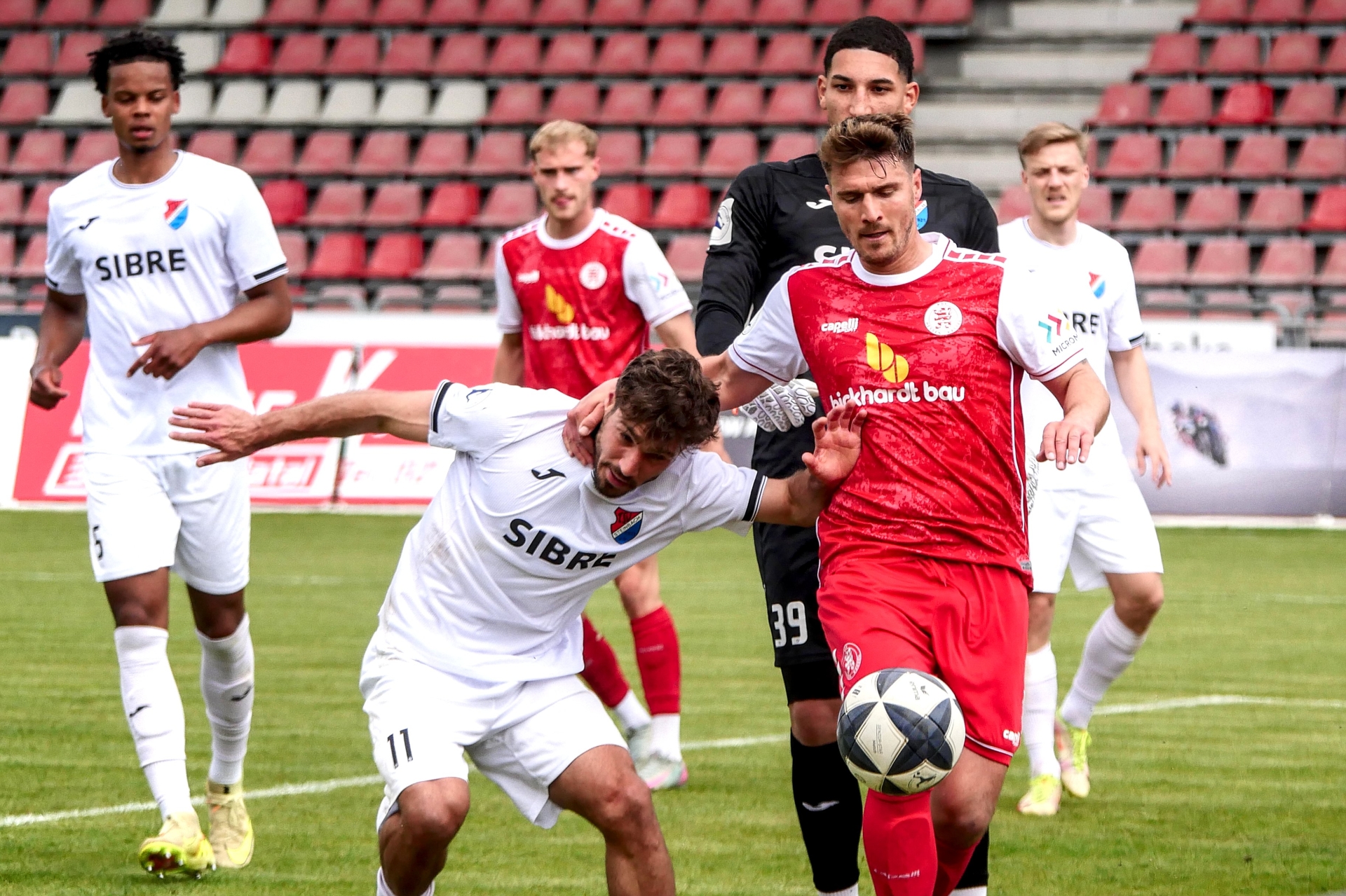 KSV Hessen Kassel - TSV Steinbach-Haiger, Girth