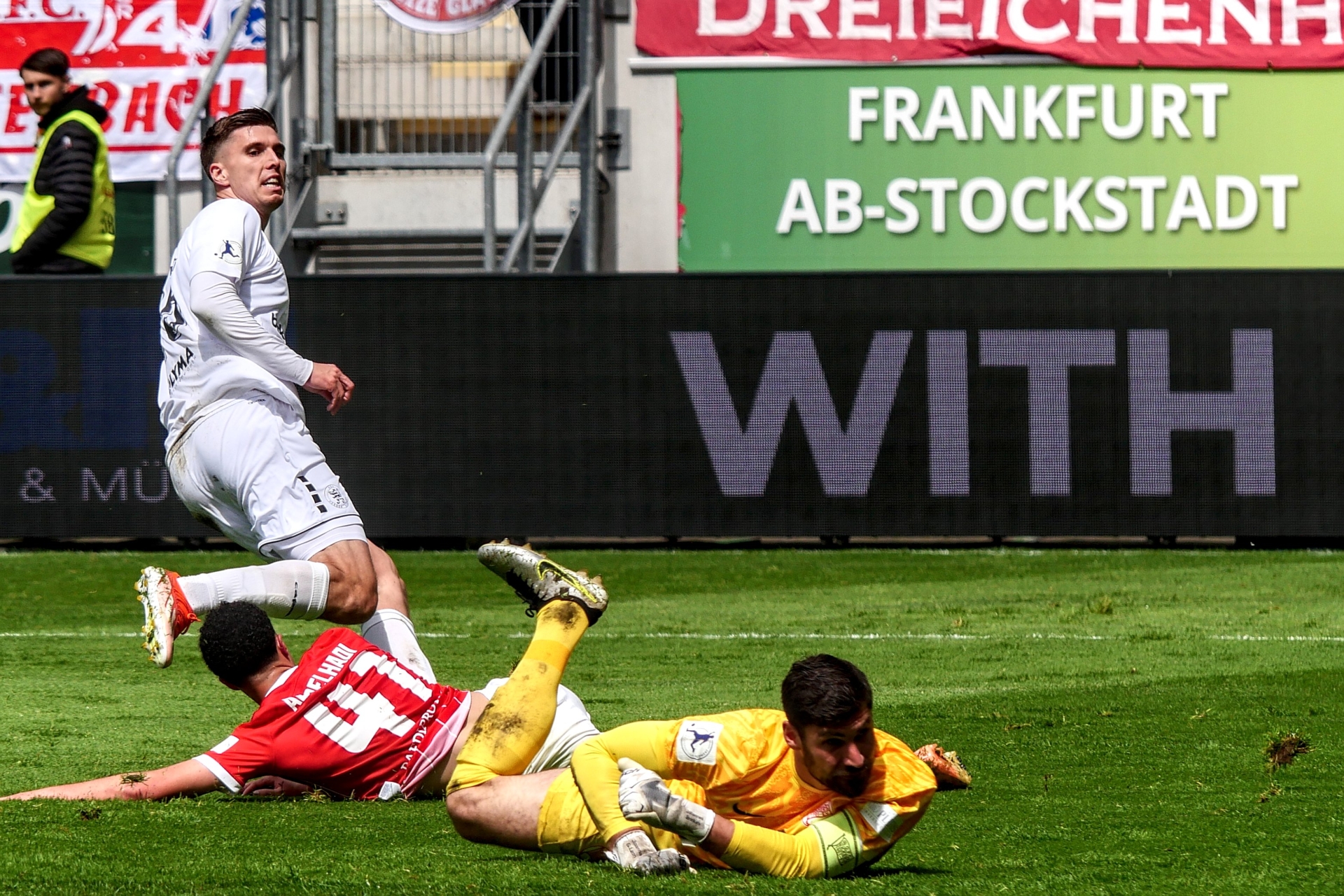 Kickers Offenbach - KSV Hessen Kassel, Dahlke, Brinkies, Tor 2:0