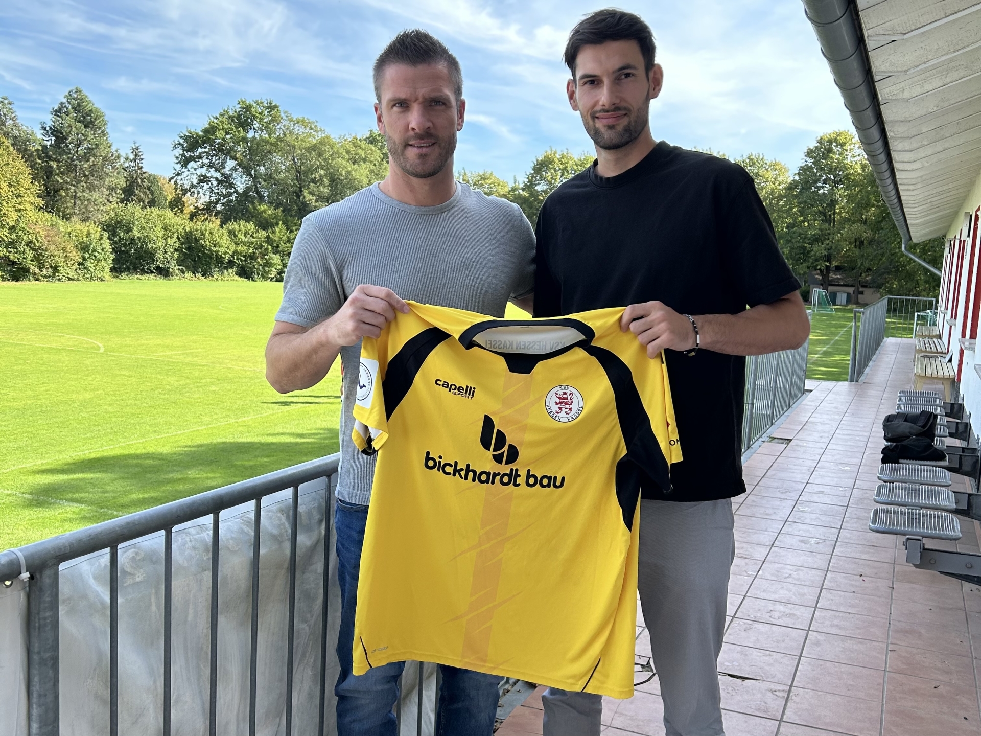 KSV Hessen Kassel verpflichtet Torh&uuml;ter Eric Oelschl&auml;gel